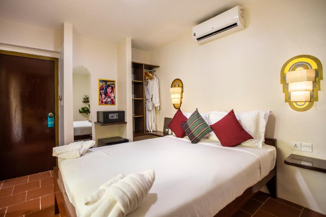 Hotel Old Cinema Kampot Luaran gambar